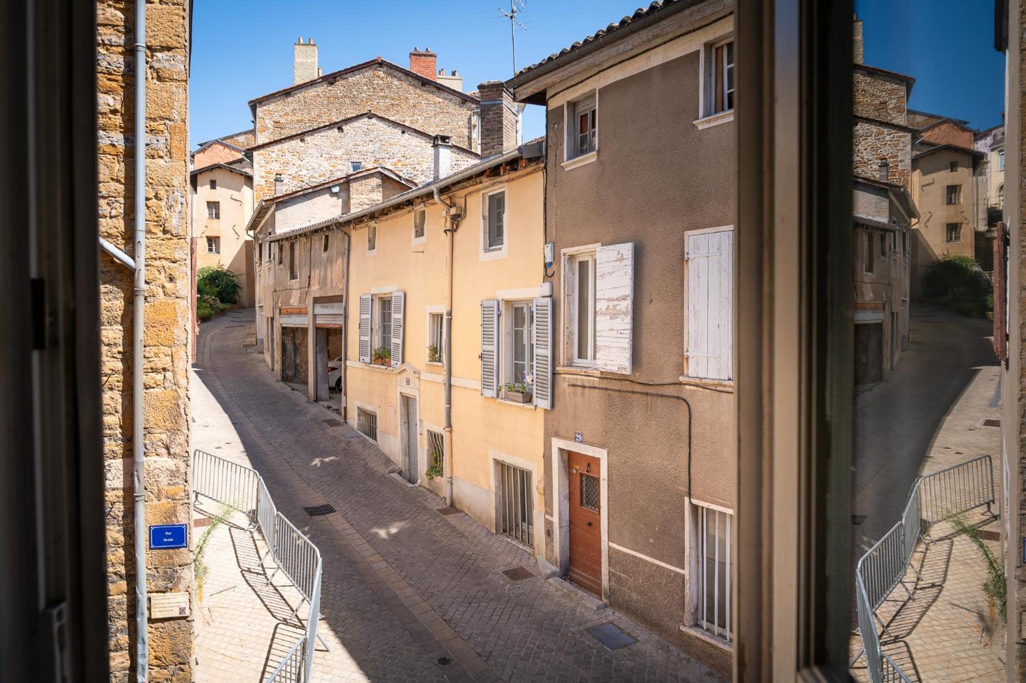 Appartement Moderne , Centre Historique Trévoux